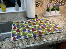 Load image into Gallery viewer, Grape Dish Drying Mats
