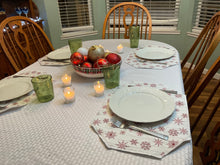 Load image into Gallery viewer, Christmas Snowflakes Placemat Sets
