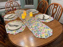 Load image into Gallery viewer, Spring Flower Table Runners
