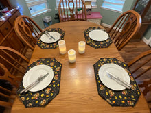 Load image into Gallery viewer, Turkeys on Black Plaid Placemat Sets
