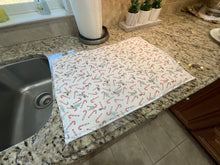 Load image into Gallery viewer, Candy Cane Dish Drying Mats
