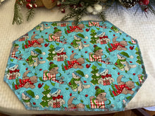 Load image into Gallery viewer, Christmas Kitten Placemat Sets
