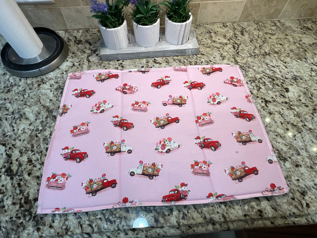 Valentine Red and White Truck Dish Drying Mats