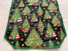 Load image into Gallery viewer, O Christmas Tree Table Runner
