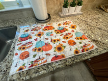 Load image into Gallery viewer, Pumpkin Dish Drying Mat
