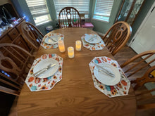 Load image into Gallery viewer, Pumpkins in Plaid Placemat Set
