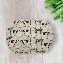 Load image into Gallery viewer, Cow and Pig Placemat Sets
