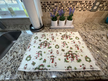 Load image into Gallery viewer, Snowman Fun Dish Drying Mats
