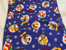Load image into Gallery viewer, Mickey and Minnie Table Runners
