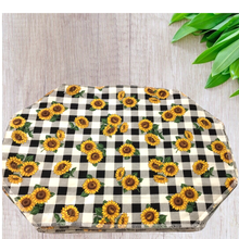 Load image into Gallery viewer, Buffalo Check and Sunflower Placemat Sets
