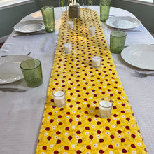 Load image into Gallery viewer, Lady Bug Table Runners
